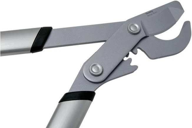 Fiskars Quantum L108 Bypass Branch Loppers 80cm 5 Fiskars Quantum L108 Bypass Branch Loppers 80cm - Image 3