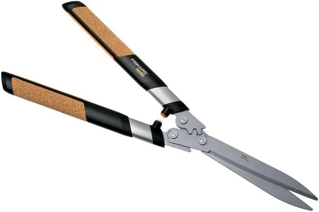 Fiskars Quantum Hedge Shears 3 Fiskars Quantum Hedge Shears