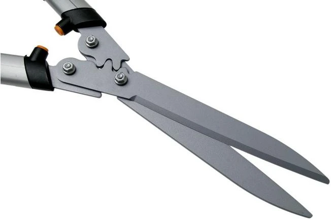 Fiskars Quantum Hedge Shears 6 Fiskars Quantum Hedge Shears - Image 4