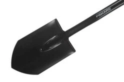 Fiskars Solid™ Car Spade, F1014809 -Best Outdoor Equipment F1014809 03 fiskars
