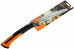 Fiskars Xtract Branches Saw SW75 -Best Outdoor Equipment F123880 05 fiskars xtract zaag sw75 f123880 d5