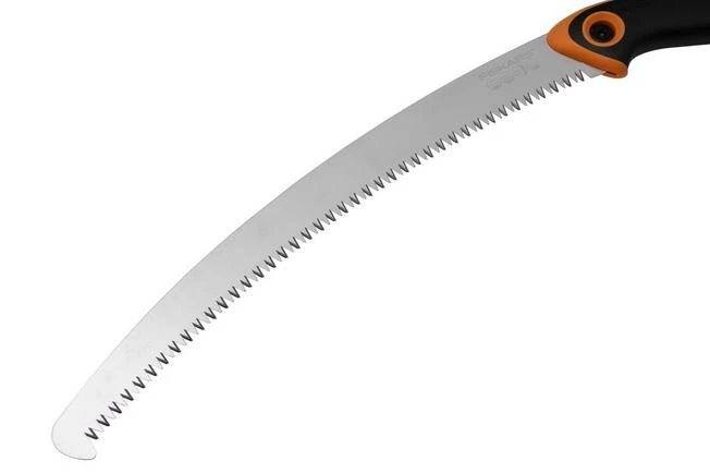 Fiskars Pro SW-330 Pruning Saw, Coarse 5 Fiskars Pro SW-330 Pruning Saw, Coarse - Image 3