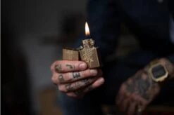 Knivesandtools Zippo Brass Brushed Knife, Bronze, Lighter -Best Outdoor Equipment KTZPBRASSKNIFE 09 KATOZIPPO